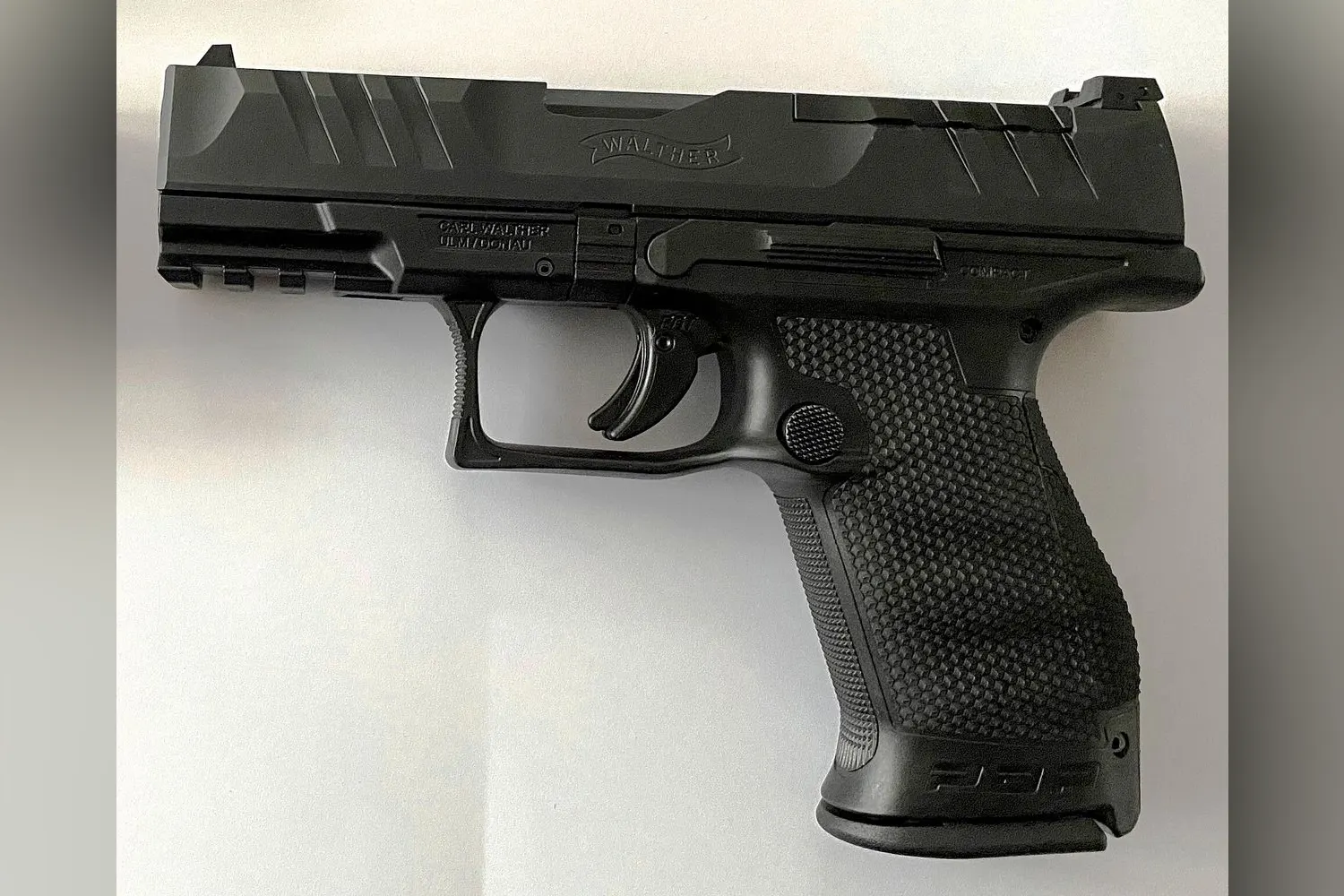 Walther PDP Compact z lufą 4 cale; inna odmiana niż opisana w karcie Full Size 4.5"